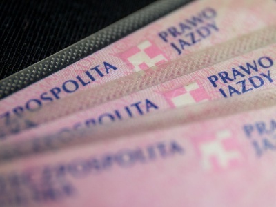 300 zł na start. Kierowcy zapłacą więcej za prawo jazdy i rejestrację