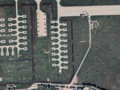 Rosyjskie cmentarzysko. Składują tam wraki śmigłowców