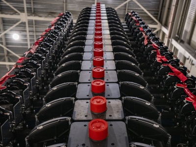 Zielone światło dla SpaceX. Kolejne 7500 satelitów Starlink trafi na orbitę