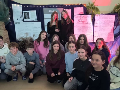 Uczniowie SP nr 1 w Wysokiem Mazowieckiem stworzyli muzealną wystawę inspirowaną „Balladyną”