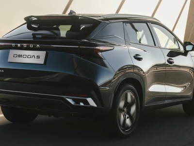 Już ucinają wyposażenie. Po 1,5 roku chińska hojność znika, a z nią podgrzewane i wentylowane fotele w wersjach bazowych