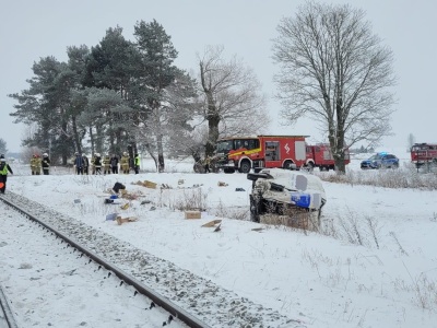 Podlaskie. Nie wyhamował i wjechał pod pociąg