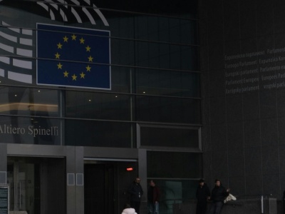 KE: W pewnym momencie konieczne będą rozmowy z Putinem