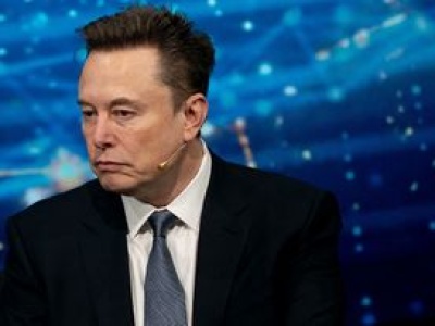 Musk przewiduje koniec emerytur i bezsens oszczędzania. 