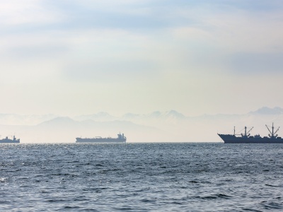 Rusza handel ropą z Wenezueli. Handlarze kuszą Indie i Chiny