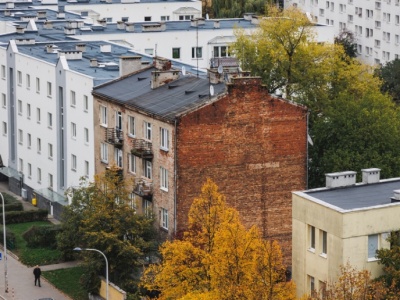 Koniec z kupnem mieszkań za grosze. Nie wszystkim podoba się ten pomysł