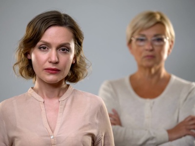 Cztery znaki zodiaku bywają najgorszymi synowymi. Potrafią dać w kość mamusi