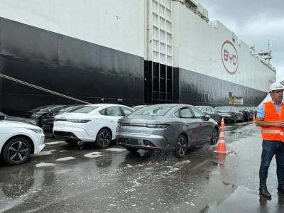 Żegnamy cła na samochody elektryczne produkowane w Chinach? Jest porozumienie, chińskie elektryki mogą stać się… droższe