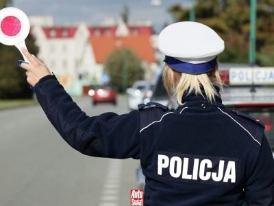 Policja podsumowała 2025 r. Na drogach zginęło 1651 osób. To najbezpieczniejszy rok w historii