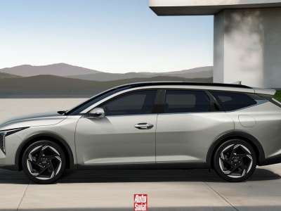 Kia K4 Kombi przyjedzie do Polski. Wielkie kombi z silnikami 1.0 i 1.6 T-GDI