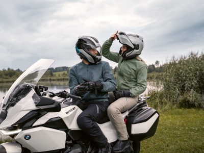Na każdy motocyklowy scenariusz. Kolekcja odzieży i kasków BMW Motorrad na sezon 2026