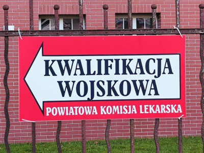 Kwalifikacja wojskowa 2026. Nawet te osoby będą wezwane. Zobacz, czy jesteś na liście