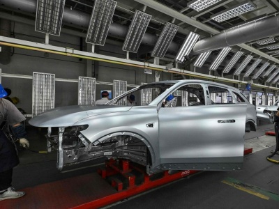 Śląski gigant zwalnia pracowników. Prawie tysiąc osób straci pracę