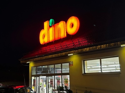 Ciąg dalszy afery w Dino. Zakaz długich urlopów w wakacje