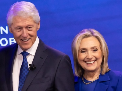 Tajemnice małżeństwa Clintonów. Odmówili składania zeznań w sprawie afery pedofilskiej Epsteina