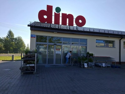 Pracownicy Dino nie dostaną urlopu w wakacje? Związki zawodowe alarmują