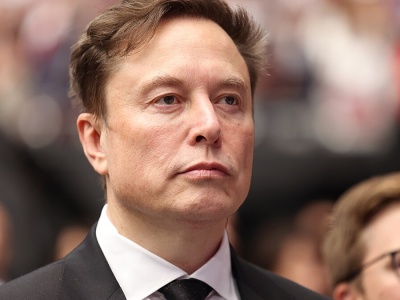 Musk chwali Nawrockiego za weto. Wystarczyło jedno słowo