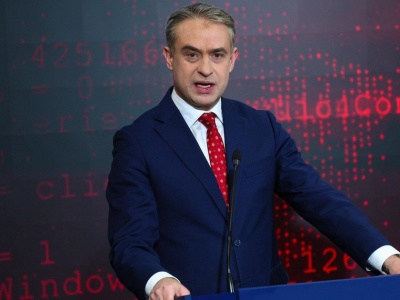 Polsce groził blackout. Minister ujawnia: Cyfrowe czołgi już tu stoją