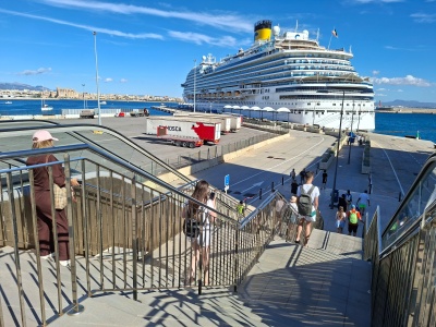 Rekordowe zamówienia armatorów - 74 nowe statki za 65 miliardów euro