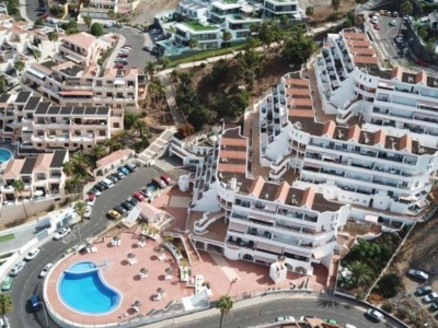 Lokale w sercu Costa Adeje na sprzedaż. Ceny od 90 tys. euro