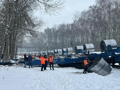 Wykolejenie pociągu w Katowicach. Wagon wypadł z torów