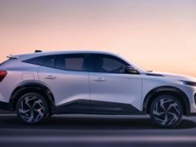 Renault pokazało flagowego SUV-a. To owoc romansu z Chińczykami