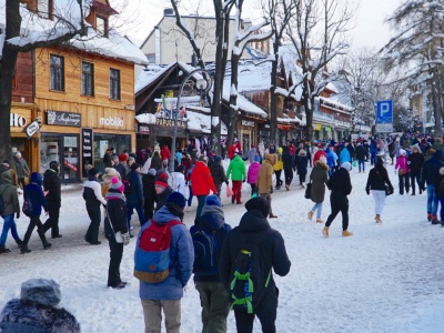 Zjadł w restauracji na Krupówkach i nie zapłacił. Zajęła się nim policja