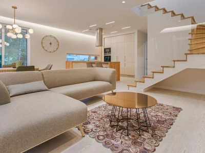 Domowy minimalizm: jak pozbyć się wizualnego chaosu w mieszkaniu?