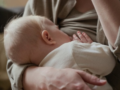 Karmiłaś piersią? Ten efekt może cię zaskoczyć nawet po dekadzie