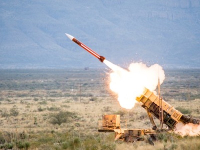 Polskie MSZ wzywa obywateli do opuszczenia Iranu. Atak wisi w powietrzu