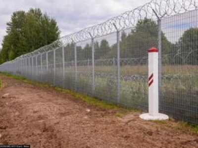 Łotwa ma dowody na działania Białorusi ws. migrantów