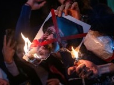 USA zawahały się przed uderzeniem w Iran? 