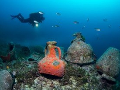Znaleźli pod wodą skarb. Trop wiedzie do ukrytego wraku