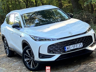 Jakiego kompaktowego SUV-a z wyprzedaży kupisz w cenie MG HS? Przeanalizowałem oferty 17 rywali