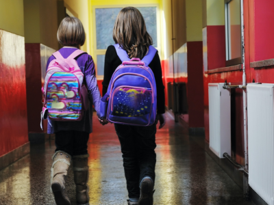 Ustalanie oceny semestralnej na podstawie średniej ważonej. System, który budzi kontrowersje w wielu szkołach