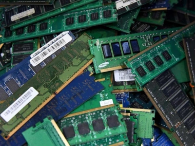 Rynek PC się cofa. Na popularności zyskują moduły DDR3