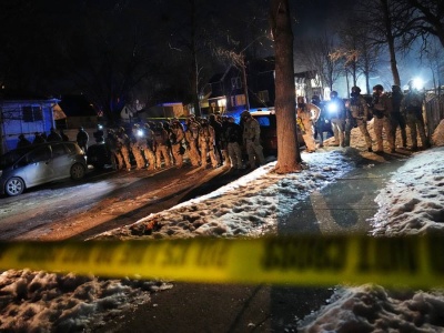 Chaos w Minneapolis. Migrant postrzelony przez agenta, protesty w pełni