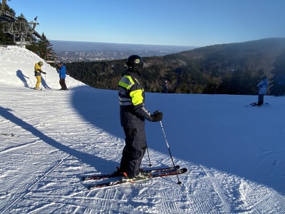 Policyjne patrole narciarskie ponownie na stokach powiatu myślenickiego