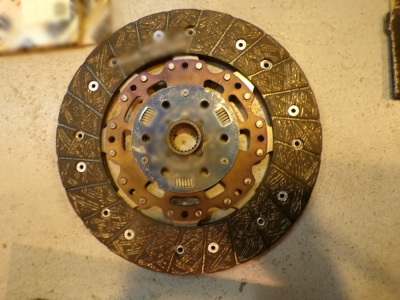 Hrebenne: Ukrainka próbowała przemycić części samochodowe przez granicę