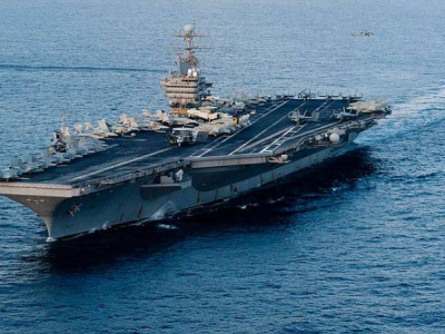 USA zaatakują lada moment? Lotniskowiec z grupy uderzeniowej już płynie