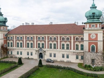 Zamek, powozy i tysiąc ikon. Łańcut zaprasza na więcej niż jedno zwiedzanie