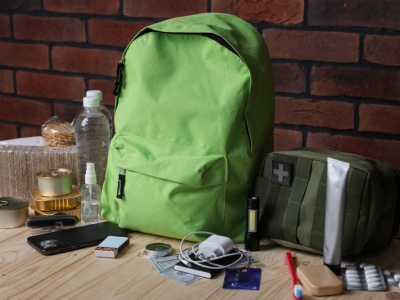 Plecak ewakuacyjny miej zawsze spakowany. Łap listę potrzebnych przedmiotów