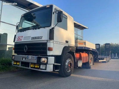 Renault R360 V8 czeka na klienta – historyczny model w oryginalnym stanie