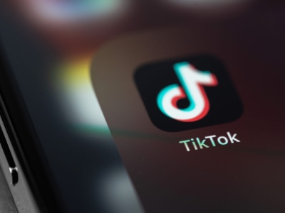 Algorytm zamiast dowodu. Jak TikTok chce wykrywać nieletnich użytkowników
