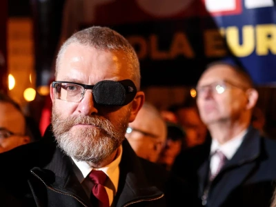 Braun szykuje „królewski kongres”. Na jaw wyszły zaskakujące szczegóły