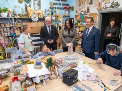 Wizyta wojewody w DPS w Rzadkowie