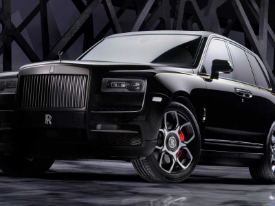 Rolls-Royce szykuje nowego SUV-a. Cullinan dostanie synka