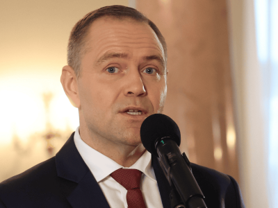 Kontrowersyjne spotkanie Nawrockiego na Jasnej Górze. prokurator ostro skomentował