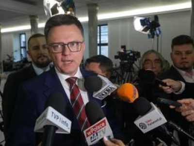 Rada Krajowa Polski 2050 przerwała obrady. Hołownia miał się wylogować