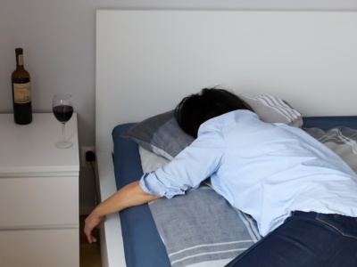 Pijani zamiast do izb trafiają na SOR. Lekarze i policja mają dość